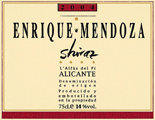 ENRIQUE MENDOZA SHIRAZ - ageing wine